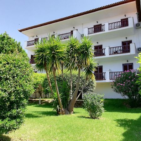 Hotel Paradise فاسيلياس المظهر الخارجي الصورة