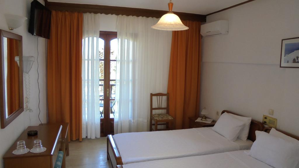 Hotel Paradise فاسيلياس المظهر الخارجي الصورة