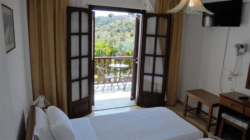 Hotel Paradise فاسيلياس المظهر الخارجي الصورة