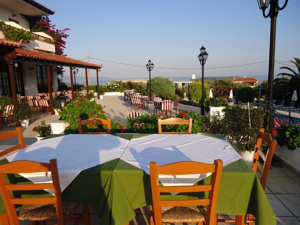 Hotel Paradise فاسيلياس المظهر الخارجي الصورة