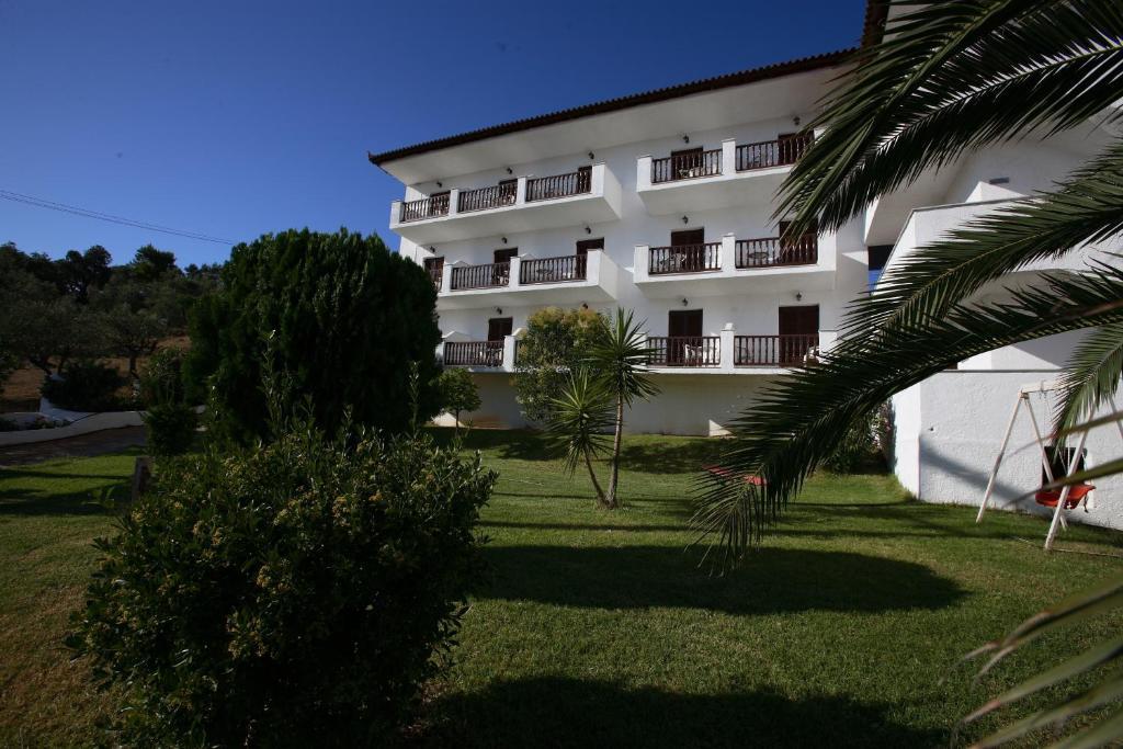 Hotel Paradise فاسيلياس المظهر الخارجي الصورة