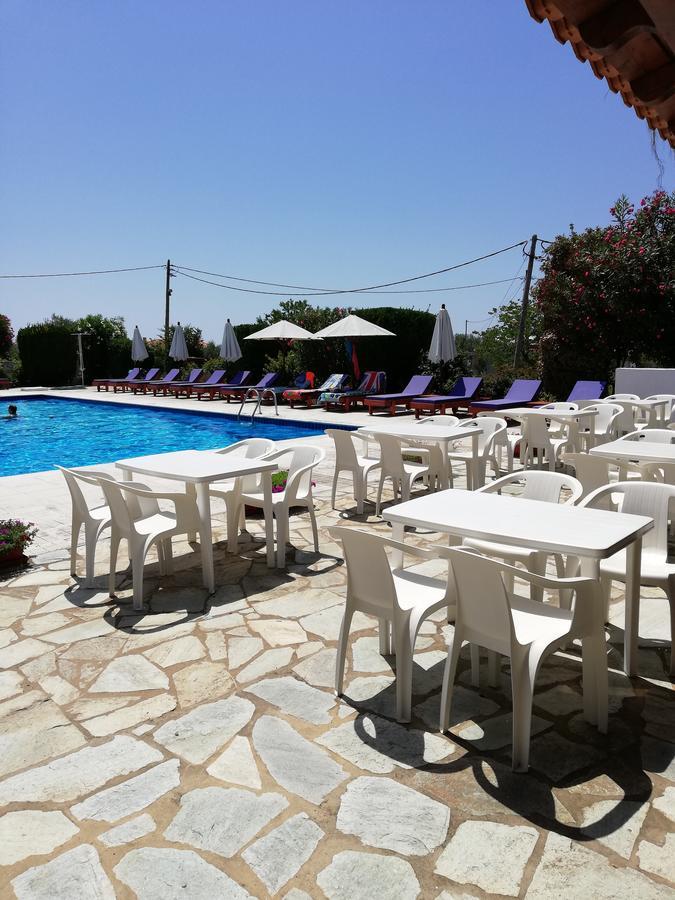 Hotel Paradise فاسيلياس المظهر الخارجي الصورة