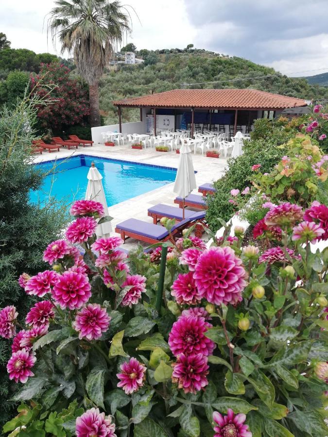 Hotel Paradise فاسيلياس المظهر الخارجي الصورة