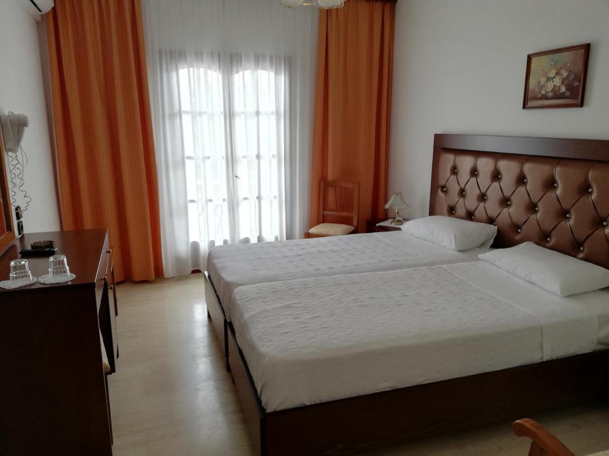 Hotel Paradise فاسيلياس المظهر الخارجي الصورة