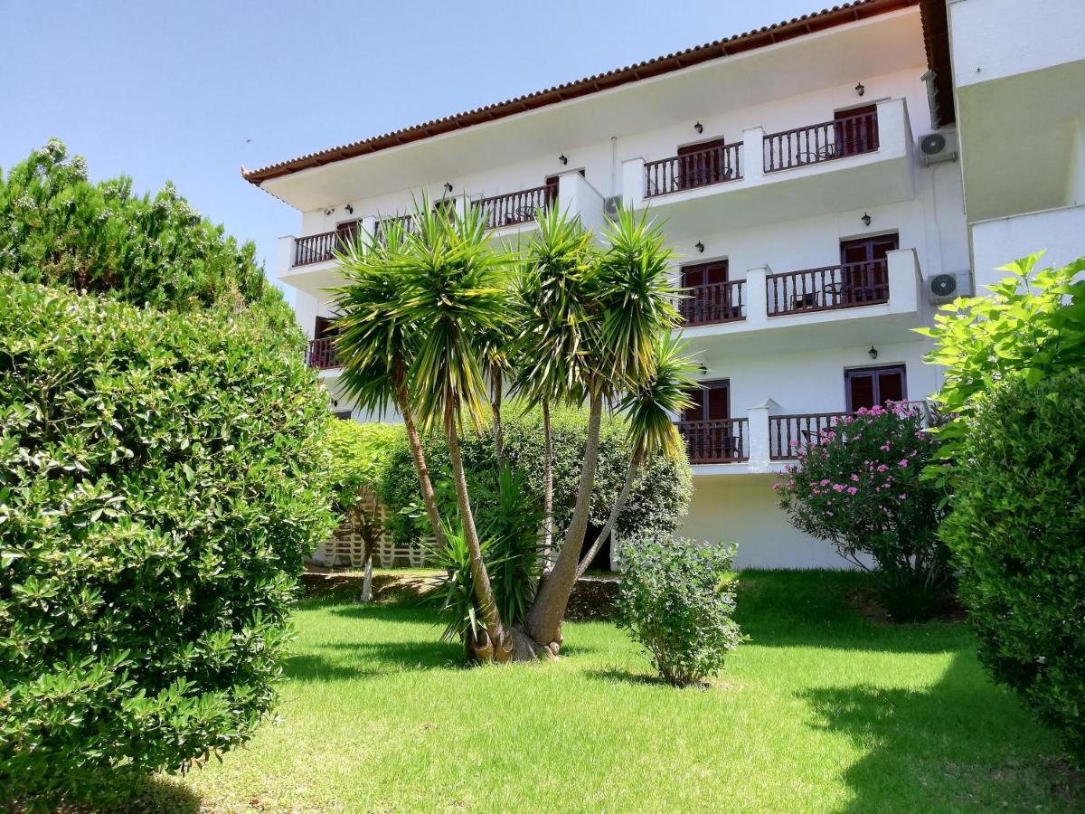 Hotel Paradise فاسيلياس المظهر الخارجي الصورة